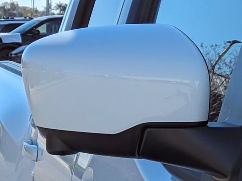 New 2026 Nissan Frontier Pro-X w/ Pro-X Convenience Package RWD image 13