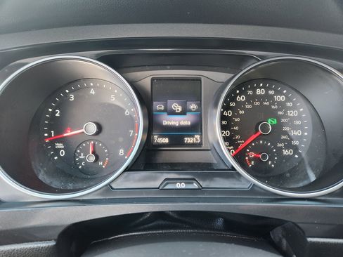 Used 2019 Volkswagen Tiguan S w/ Driver Assistance Package image 11