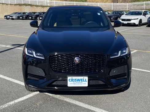Used 2023 Jaguar F-PACE S image 10