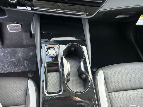 New 2026 Buick Envision Sport Touring image 11