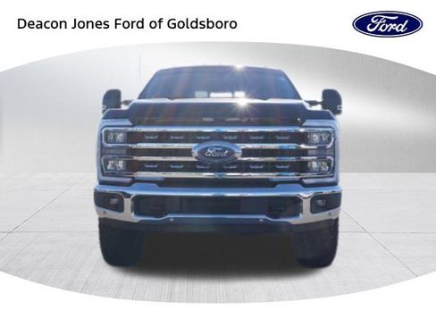 Certified 2024 Ford F250 Lariat w/ Lariat Ultimate Package image 9