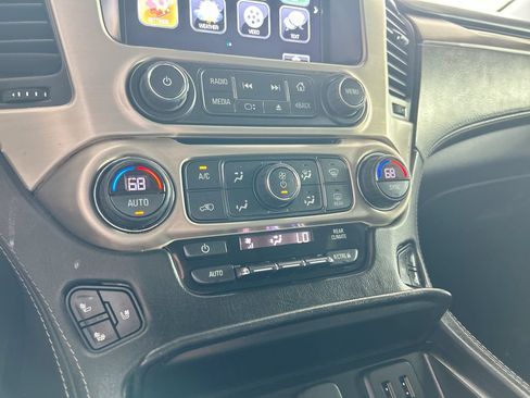 Used 2019 GMC Yukon XL Denali w/ Denali Ultimate Package RWD image 25