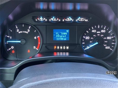 Used 2021 Ford F550 4x4 Crew Cab Super Duty w/ Power Equipment Group image 25