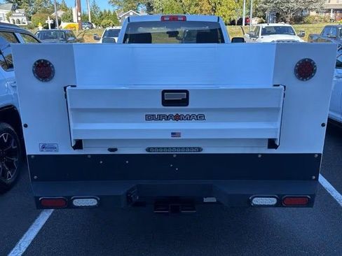 New 2024 RAM 3500 Tradesman image 3