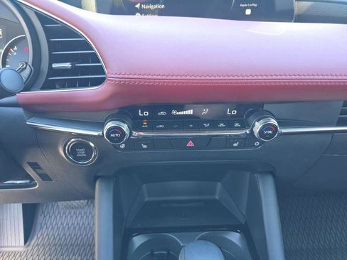 New 2026 MAZDA MAZDA3 Hatchback w/Premium Plus Pkg AWD/4WD image 28