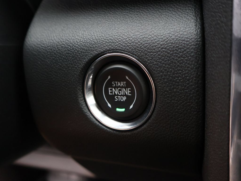 New 2026 GMC Acadia Denali w/ Super Cruise Package AWD/4WD image 36