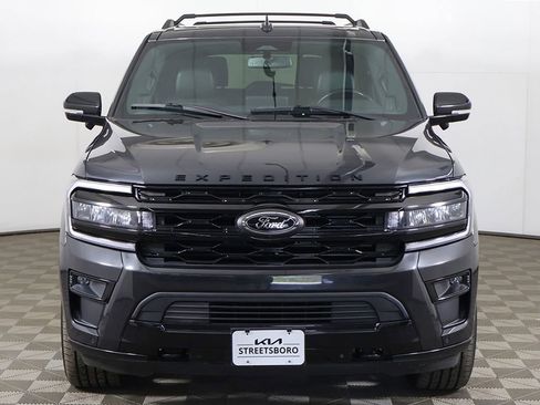 Used 2023 Ford Expedition Max Limited AWD/4WD image 17