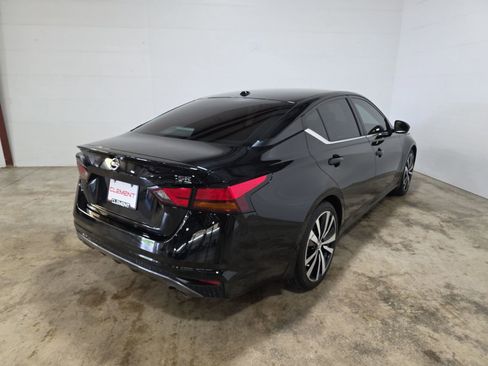 Used 2020 Nissan Altima 2.5 SR image 6