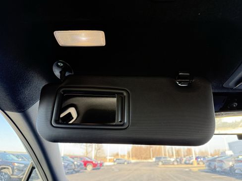 Used 2023 Toyota Corolla SE image 28