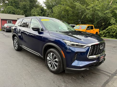 Used 2024 INFINITI QX60 Pure AWD/4WD image 7