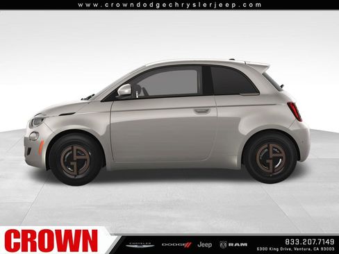 New 2025 FIAT 500 e image 3