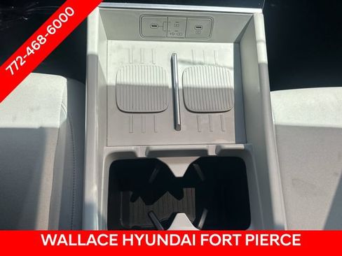 Used 2025 Hyundai Santa Fe SE FWD image 21