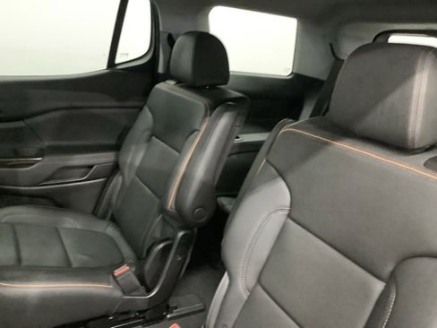 Used 2023 GMC Acadia AT4 w/ Technology Package image 7