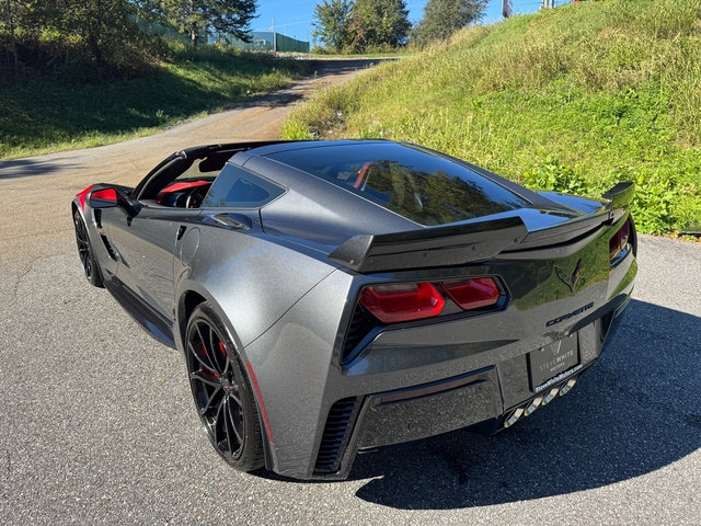 Used 2017 Chevrolet Corvette Grand Sport RWD image 35