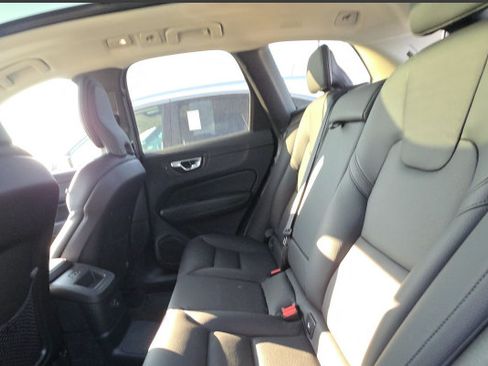 Used 2024 Volvo XC60 T8 Plus w/ Protection Package Premier AWD/4WD image 9