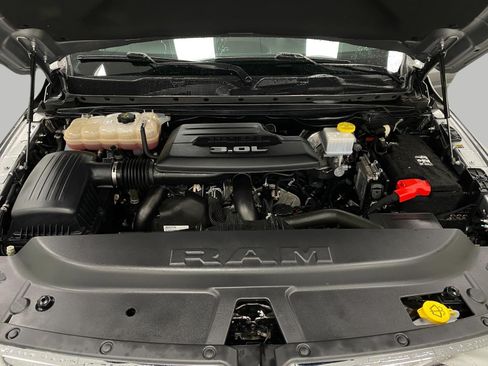 Used 2023 RAM 1500 Big Horn AWD/4WD image 12