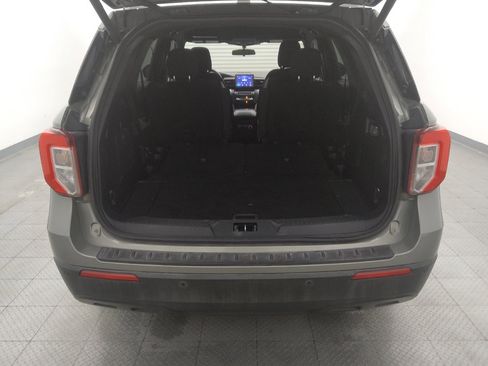 Used 2020 Ford Explorer XLT RWD image 29