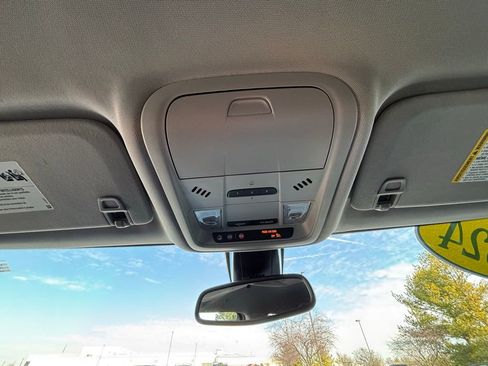 Used 2024 Chevrolet Blazer LT w/ Convenience Package image 35