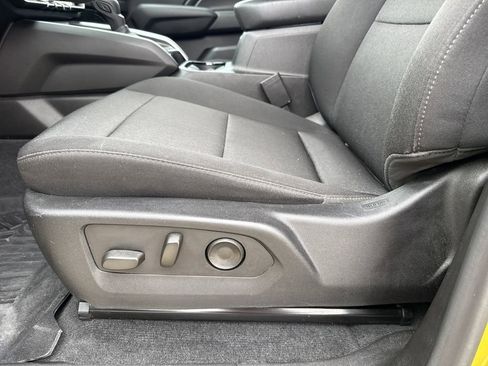 Used 2024 Chevrolet Colorado Trail Boss AWD/4WD image 14