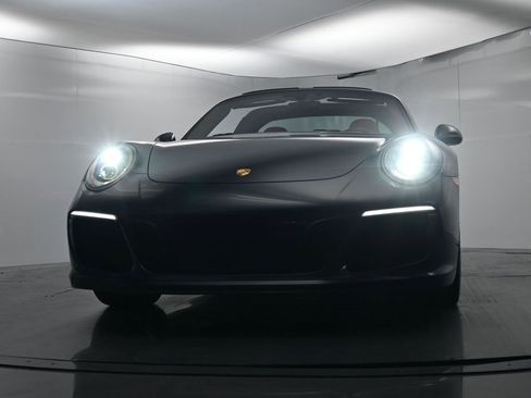 Used 2019 Porsche 911 Targa 4S image 64