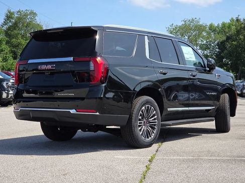 New 2026 GMC Yukon Elevation w/ Elevation Premium Package AWD/4WD image 22