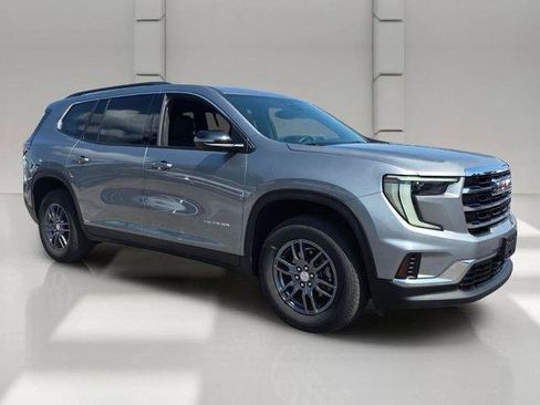 Used 2025 GMC Acadia Elevation FWD image 7