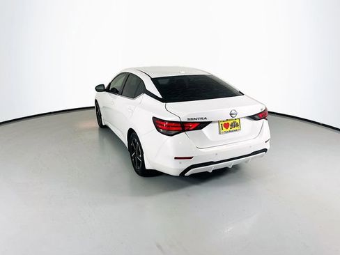 Certified 2024 Nissan Sentra SV image 7