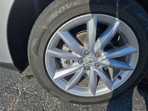 Used 2024 Acura RDX SH-AWD image 10