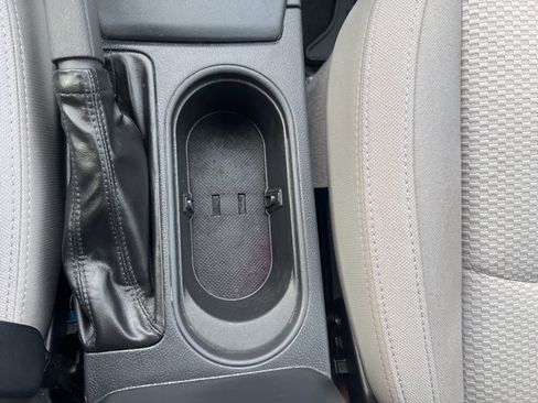 Used 2017 Subaru Forester 2.5i w/ Alloy Wheel Package image 22