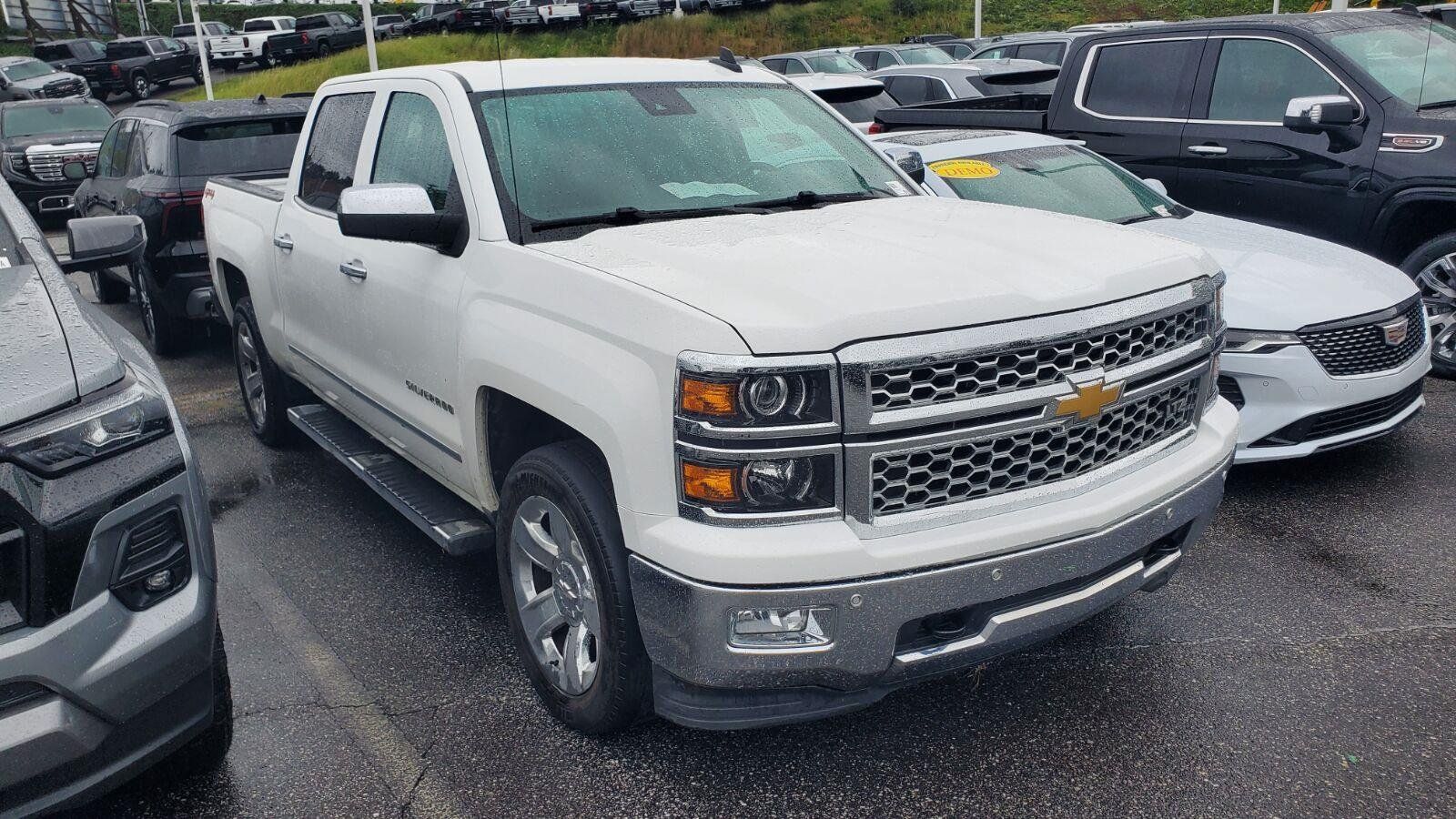 Used 2015 Chevrolet Silverado 1500 LTZ w/ LTZ Plus Package AWD/4WD image 2