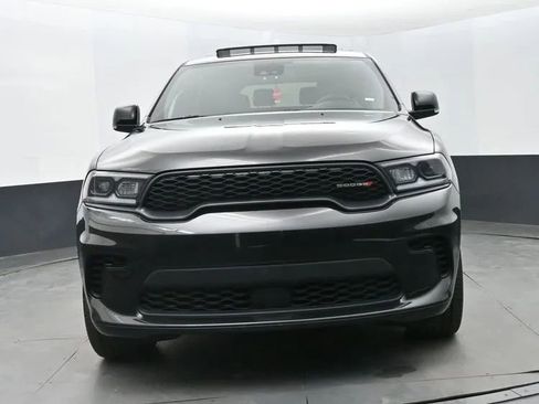 Used 2024 Dodge Durango GT image 3