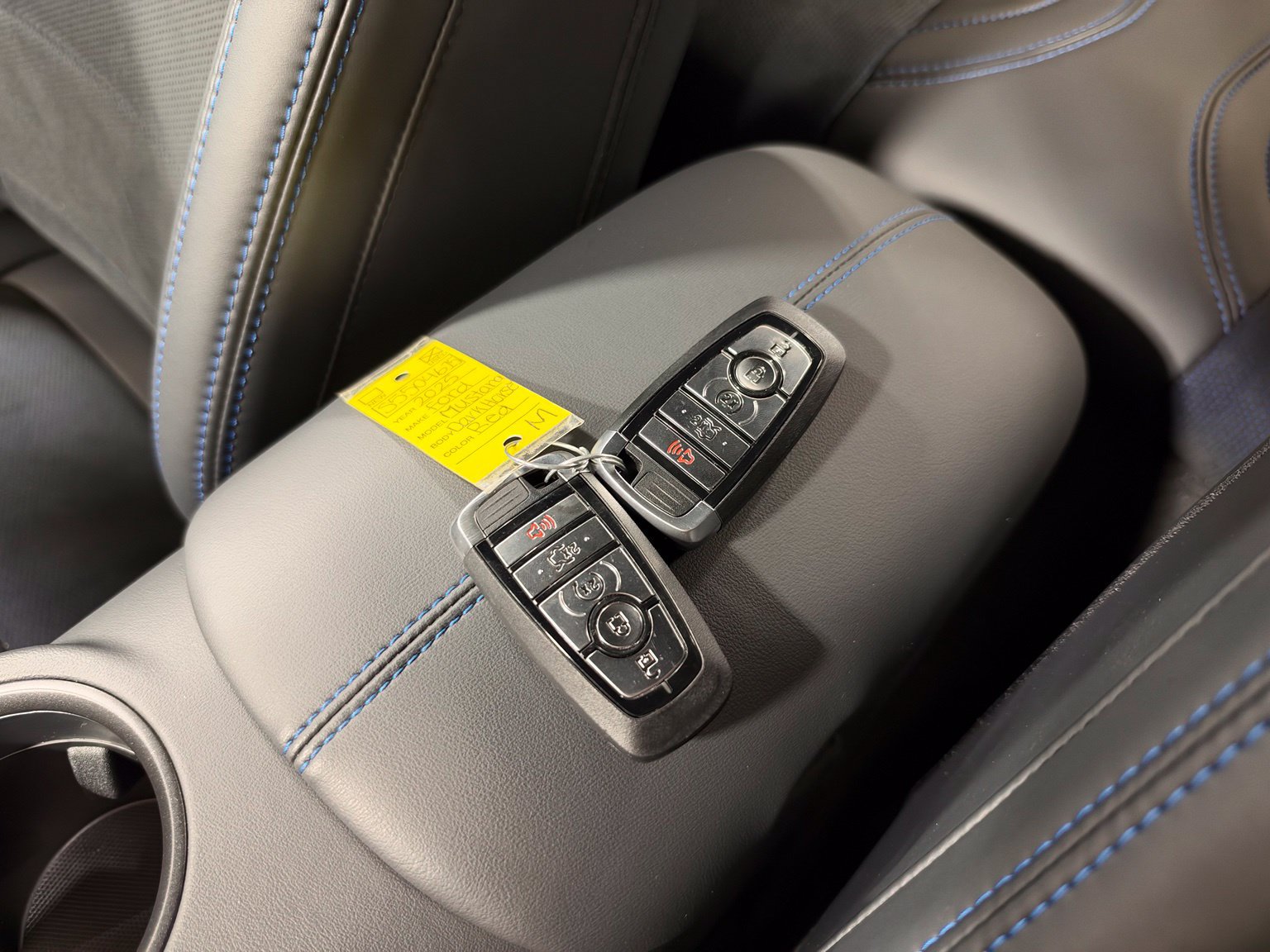 Used 2025 Ford Mustang Dark Horse RWD image 38