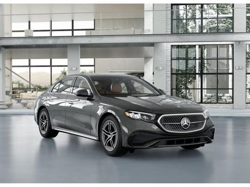 New 2026 Mercedes-Benz E 350 4MATIC Sedan image 10