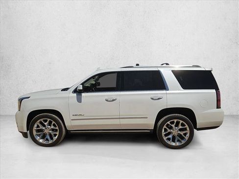 Used 2018 GMC Yukon Denali w/ Open Road Package AWD/4WD image 10