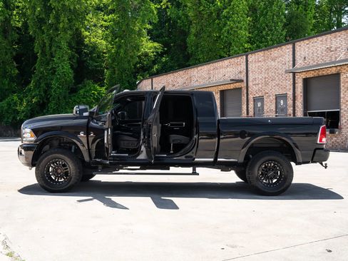 Used 2017 RAM 2500 Limited AWD/4WD image 5