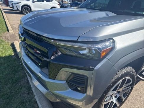 Used 2024 Chevrolet Colorado Z71 w/ Z71 Convenience Package 2 image 10