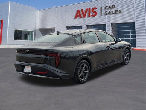Used 2025 Kia K4 LXS image 6