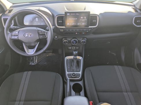Certified 2024 Hyundai Venue SEL image 14