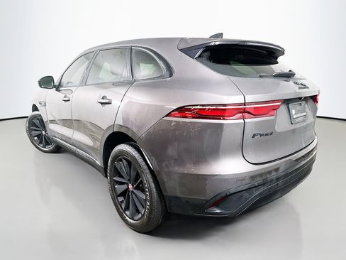 Used 2023 Jaguar F-PACE S image 5