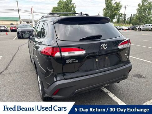 Used 2023 Toyota Corolla Cross LE w/ Moonroof Package AWD/4WD image 10
