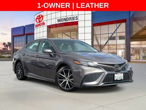 Used 2024 Toyota Camry SE FWD image 1