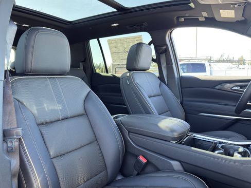 New 2026 Chevrolet Traverse High Country AWD/4WD image 22
