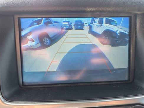 Used 2018 Chevrolet Suburban LT w/ RST Edition image 22