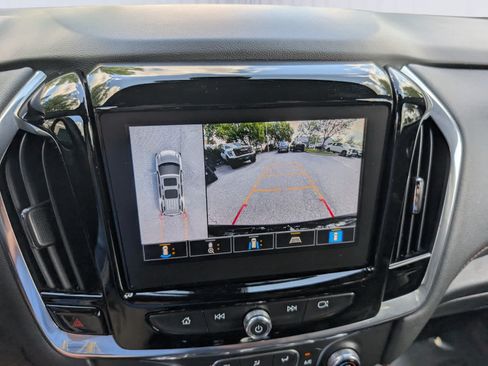 Certified 2023 Chevrolet Traverse RS AWD/4WD image 32