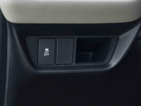 Used 2026 Honda HR-V LX image 40