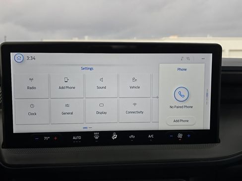 Used 2025 Ford Maverick XL w/ 4K Tow Package image 16