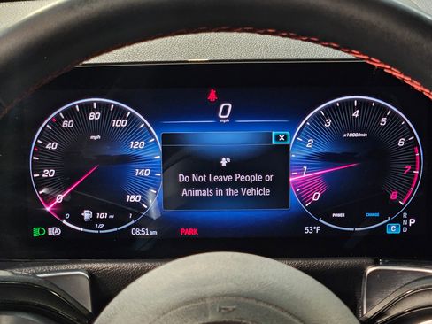 Used 2024 Mercedes-Benz GLB 250 image 15