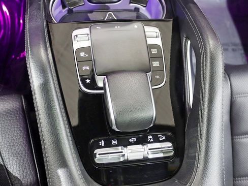 Used 2021 Mercedes-Benz GLS 580 GLS 580 image 31