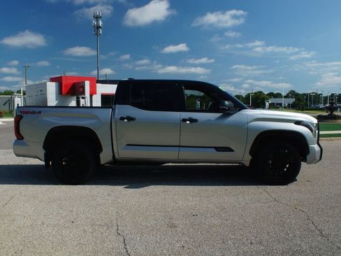 Used 2025 Toyota Tundra 1794 Edition w/ TRD Off-Road Package AWD/4WD image 21
