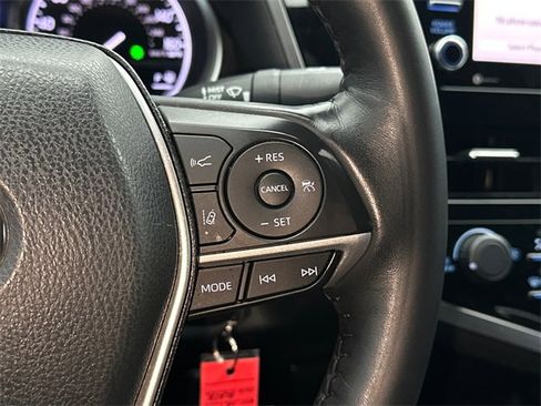 Used 2021 Toyota Camry LE w/ Cold Weather Package image 17